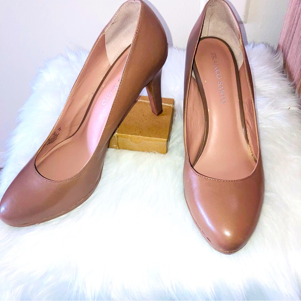 FRANCO SARTO Leather Tan Brown Beige Platform Heels 11 4” heel
